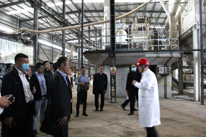 上海山美股份承建的湖南長(zhǎng)沙建筑固廢綠色循環(huán)再利用項(xiàng)目喜迎“2021全國(guó)建筑垃圾資源化利用高層論壇”參會(huì)代表參觀(guān)考察